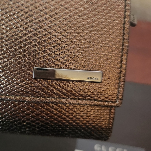 Gucci Metallic Vintage Gold Lizard Wristlet - Picture 3 of 12